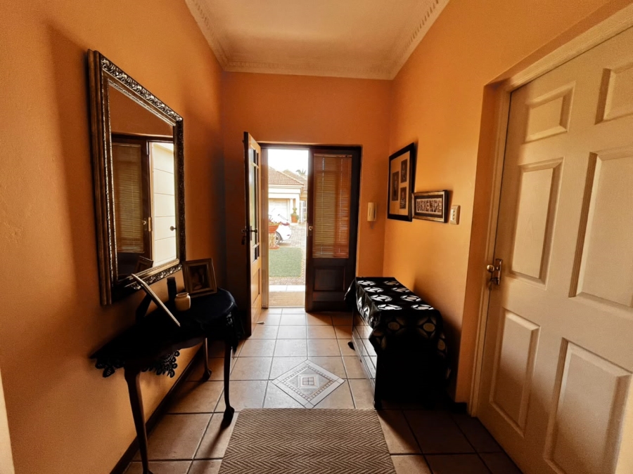 3 Bedroom Property for Sale in Protea Park North West